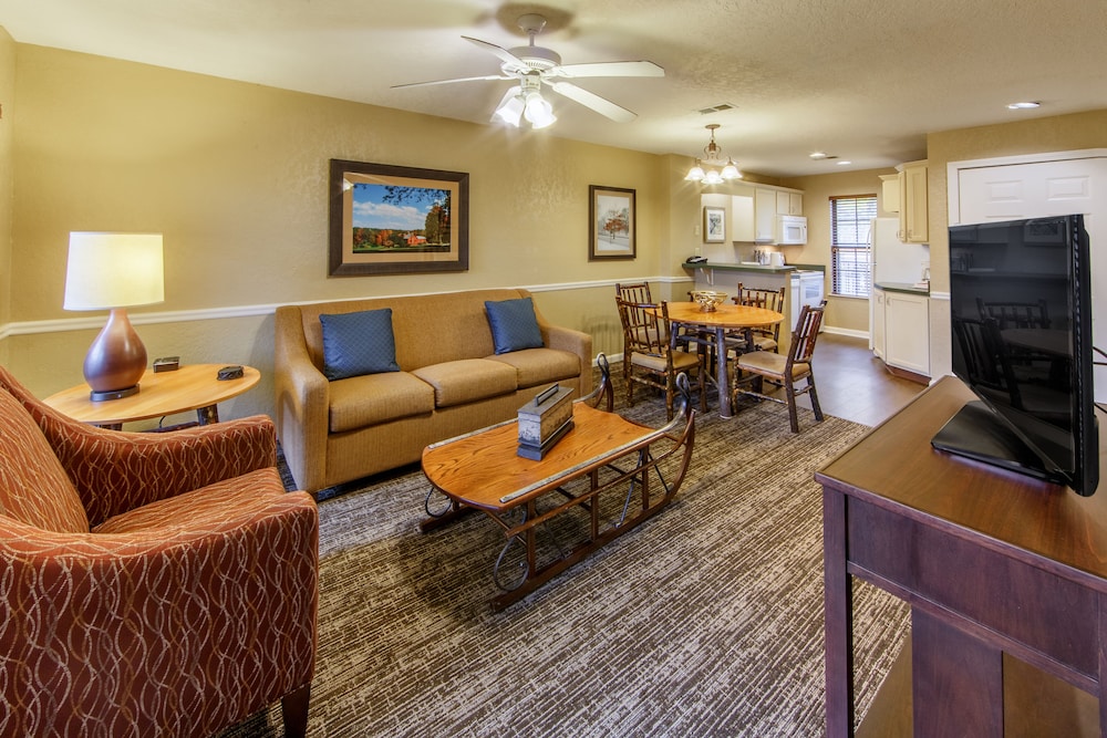 Holiday Inn Club Vacations Apple Mountain Resort 40/69