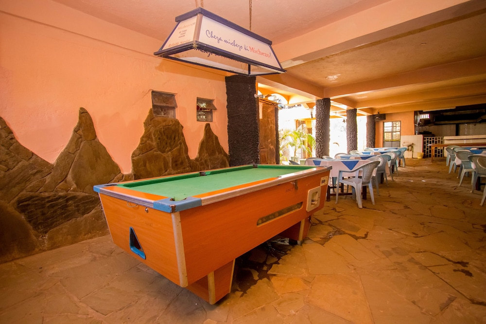 Slopes Villa Hotel photo3