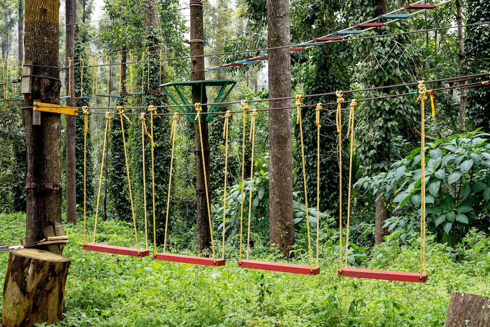 TGI STAR Holidays Yercaud 43/48