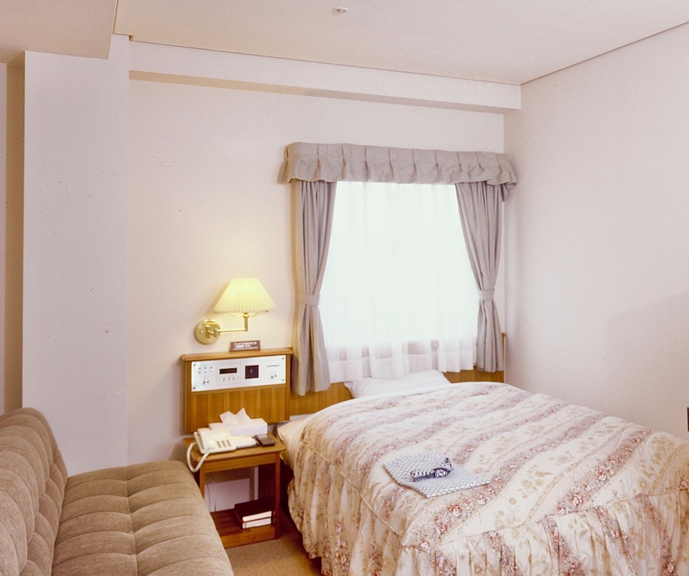 Okayama Universal Hotel Second Annex 10/48