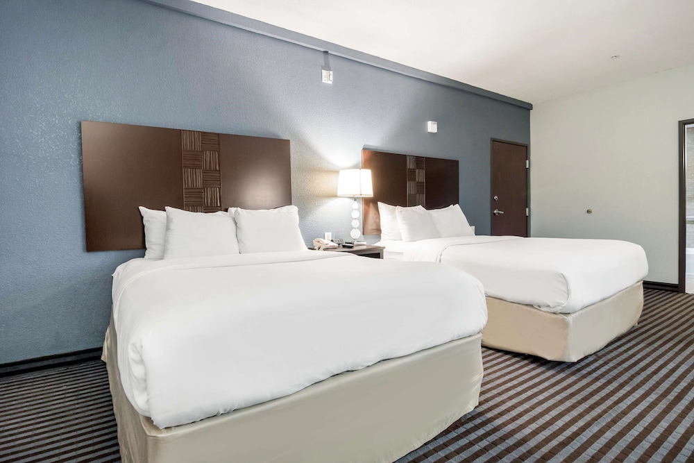 غرفة قياسية بسريرين كوين، Baymont by Wyndham Mineral Wells 4/9