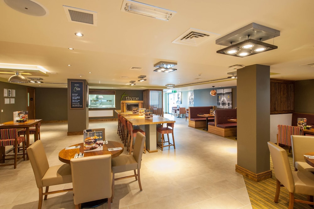Premier Inn London Hendon (The Hyde) 31/36