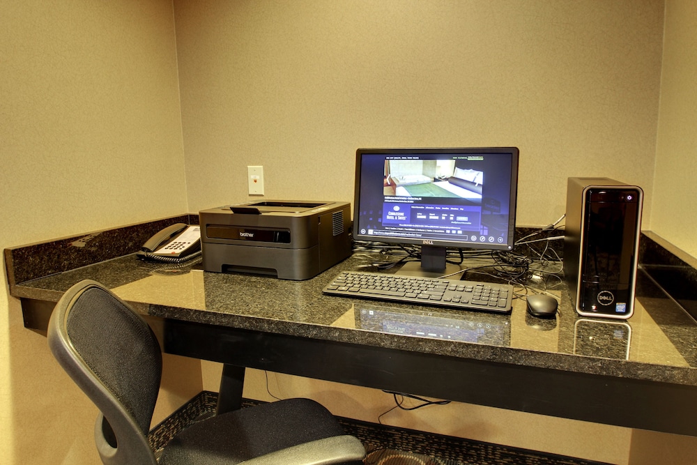 Cobblestone Hotel And Suites Broken Bow 34/51
