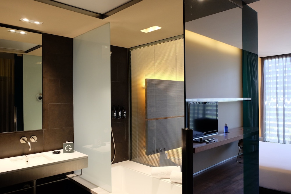 B-Hotel 28/71