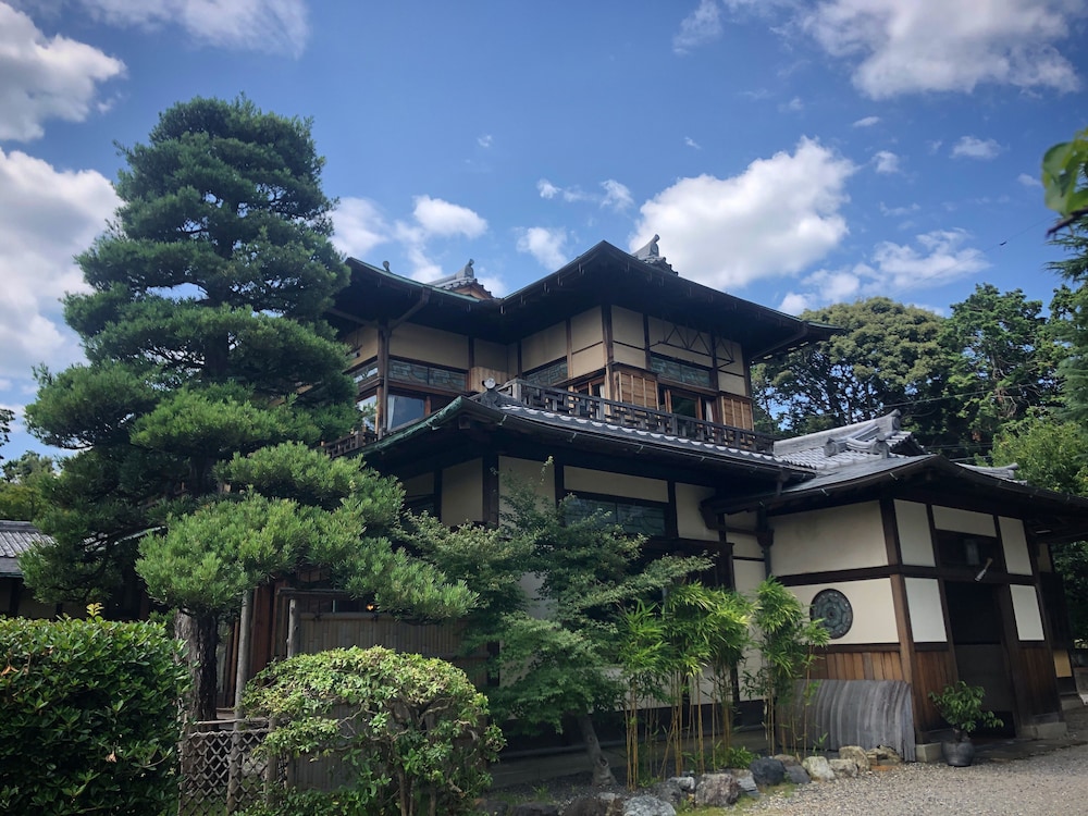 吉田山荘 写真1