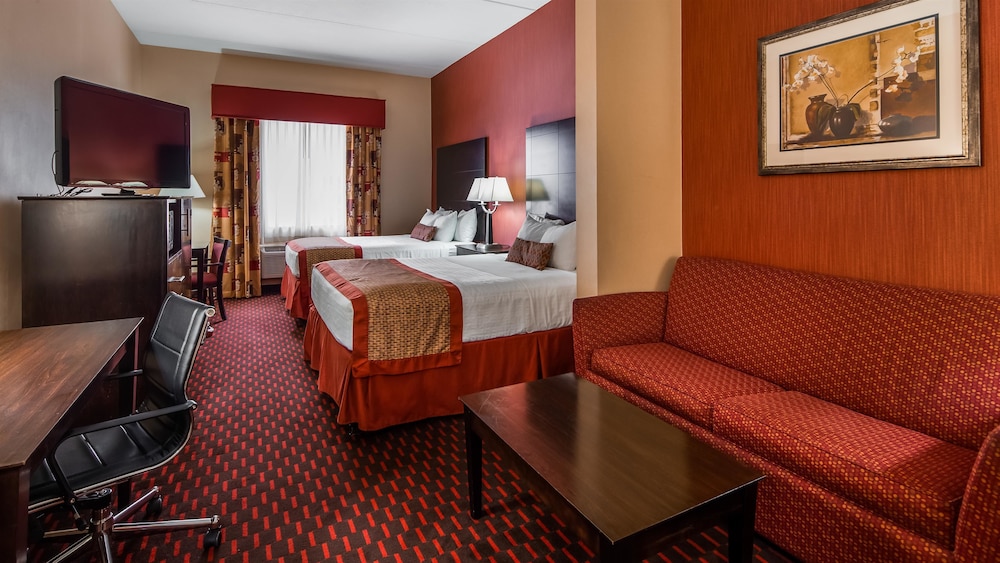 Best Western Plus Flowood Inn & Suites 28/39