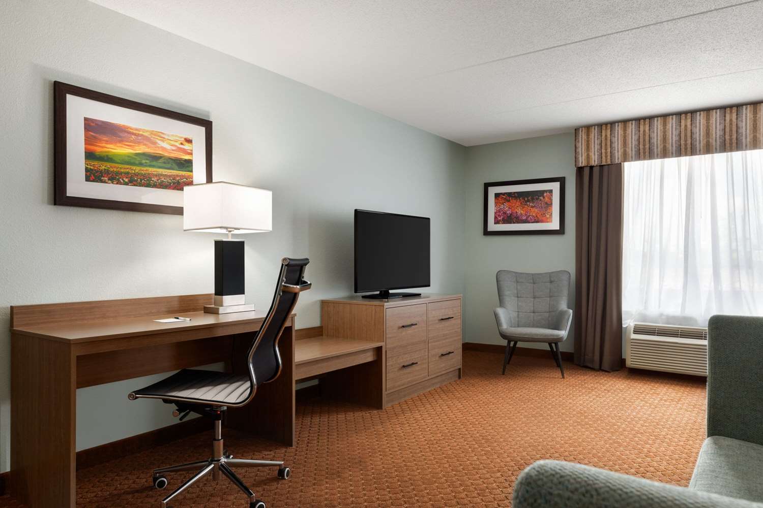 Wingate By Wyndham Louisville East 9/19