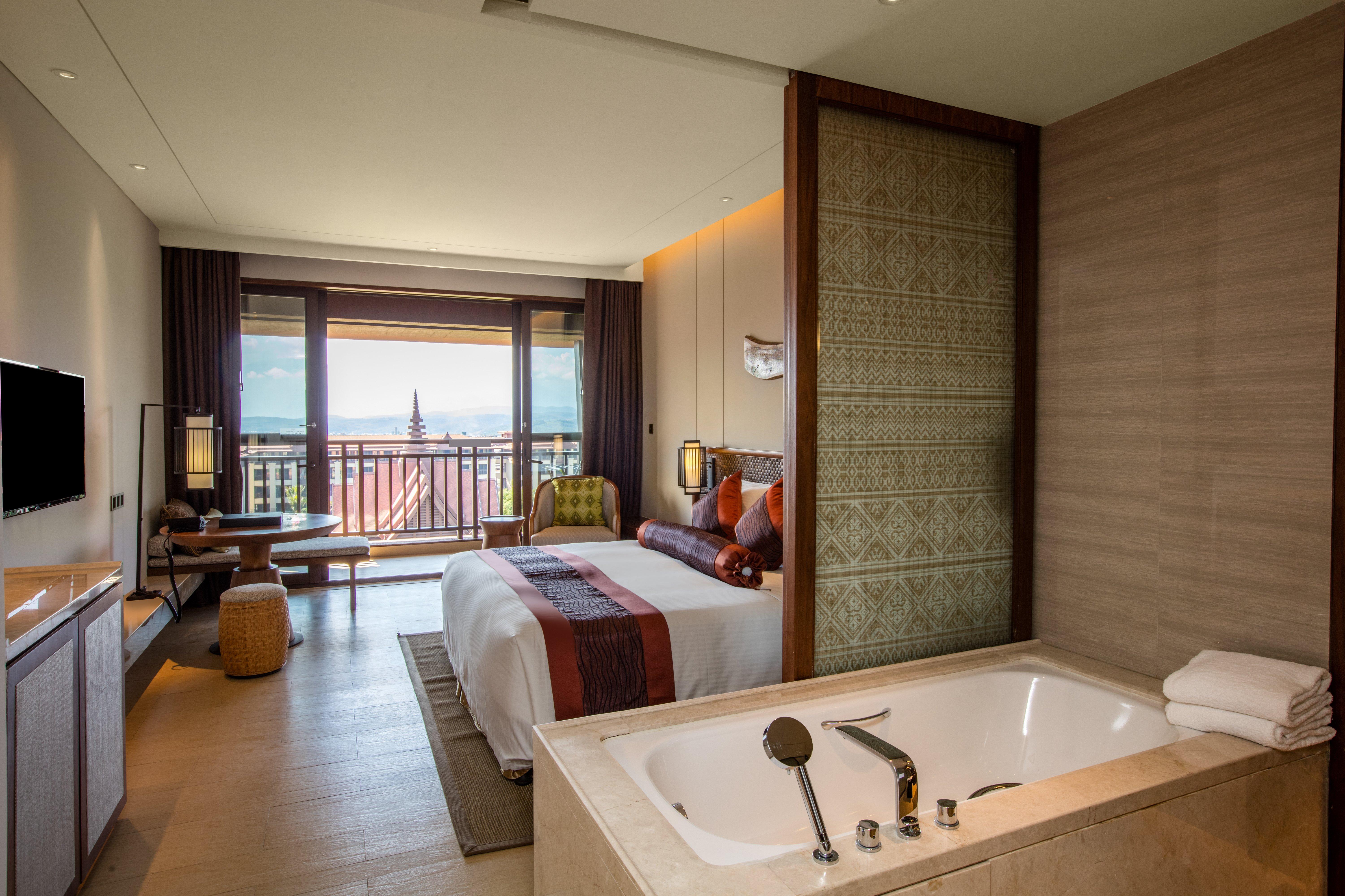 Premium, King Bed