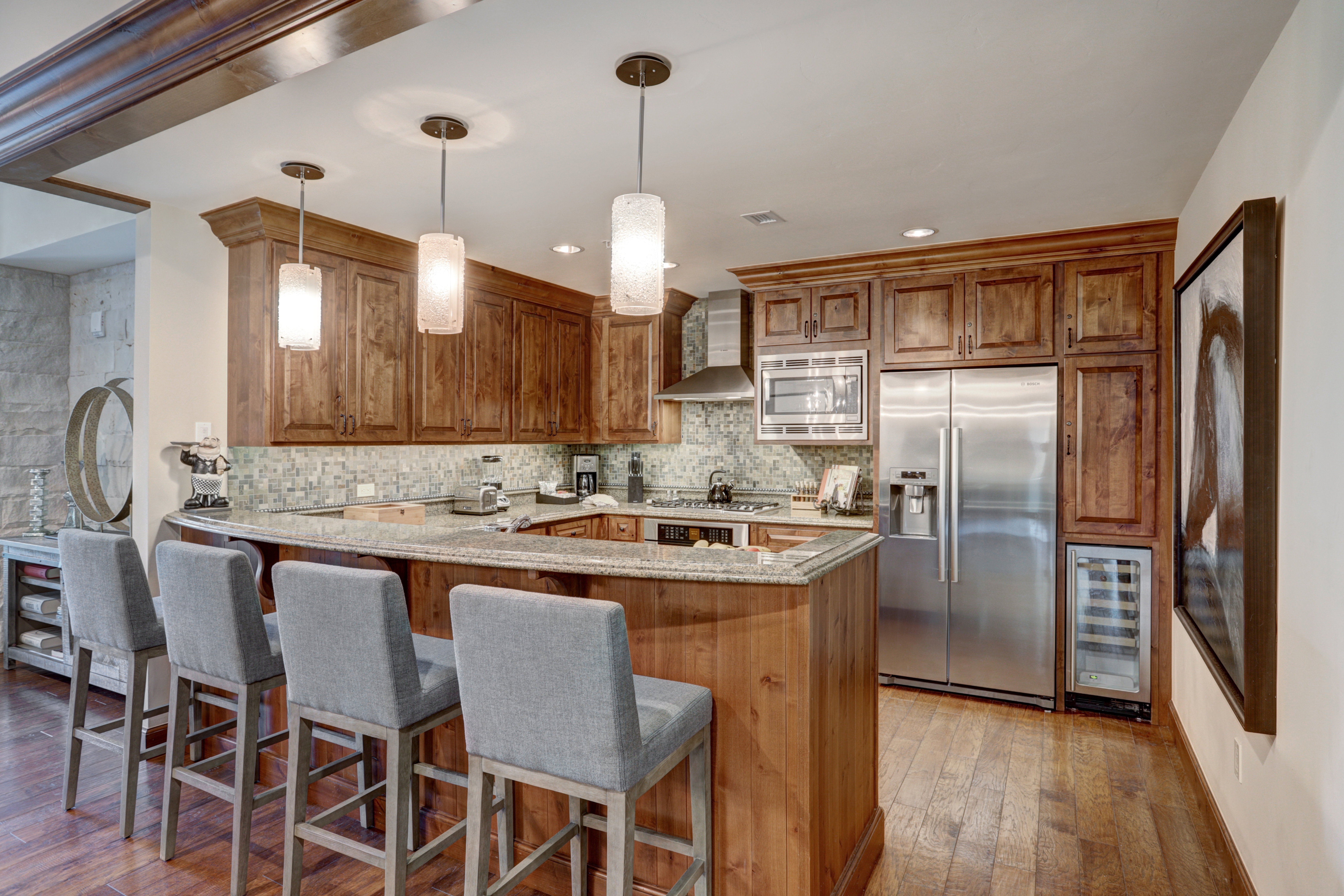 Vail Resorts' Legendary Lodging at Ritz-Carlton Residences 36/50