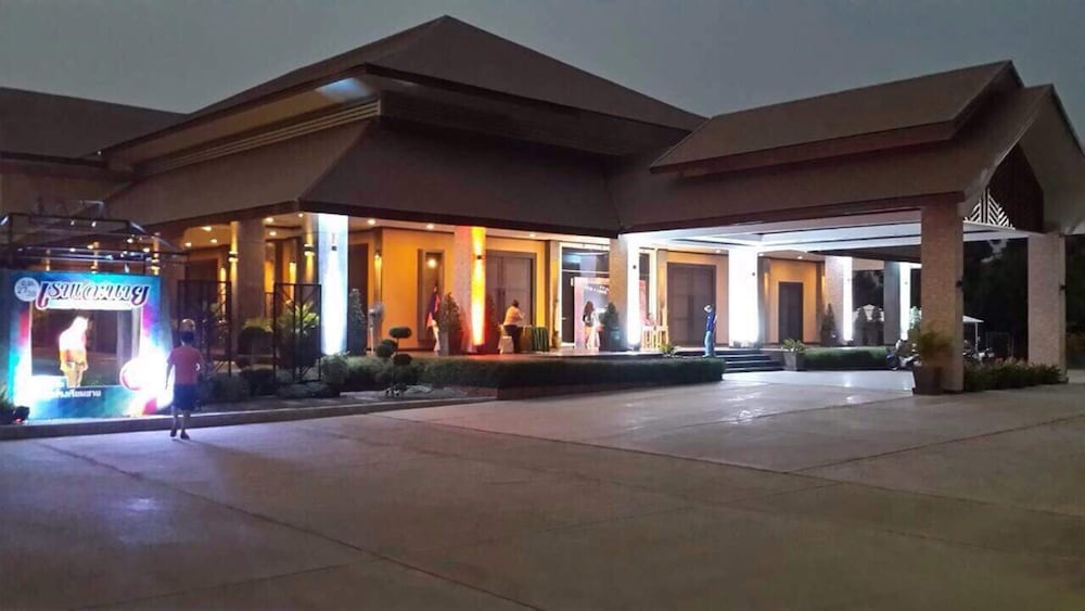 Ton Thong Resort Hotel 30/40