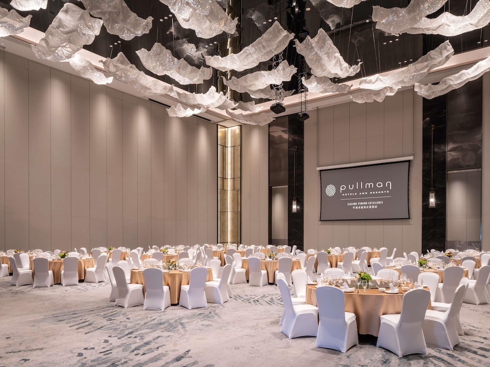 Pullman Jiaxing Pinghu Excellence 67/72
