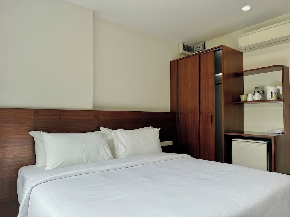 XAYA Pool Access Resort 29/39