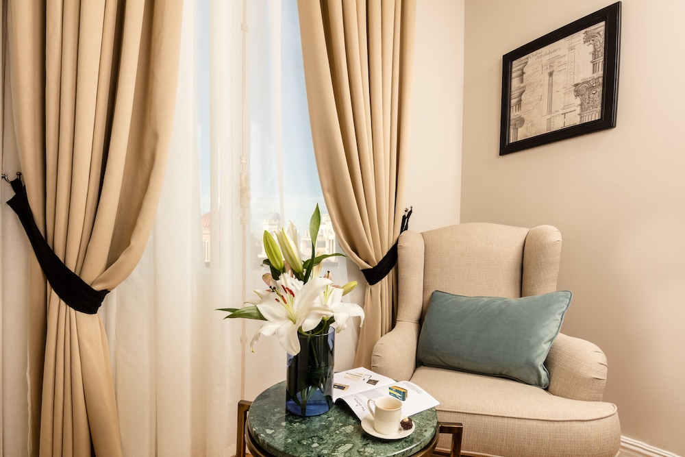 Athens Mansion Luxury Suites 47/70