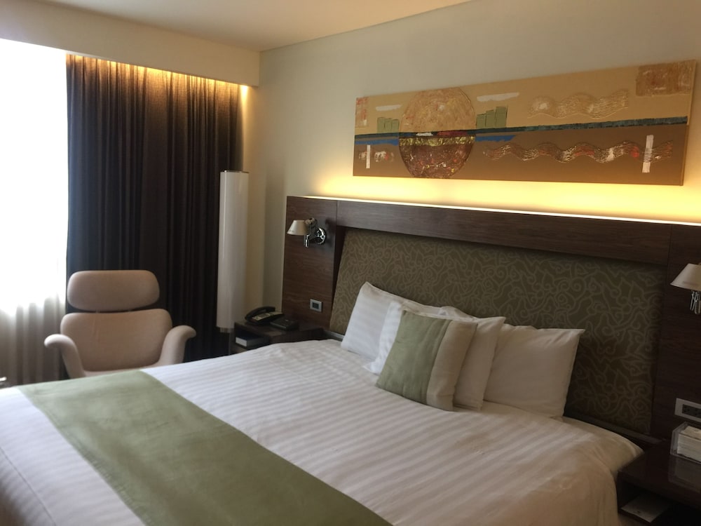 NH Bangkok Asoke 28/66