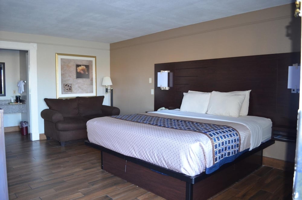 Hill Country Inn and Suites Marble Falls - TX 7/20