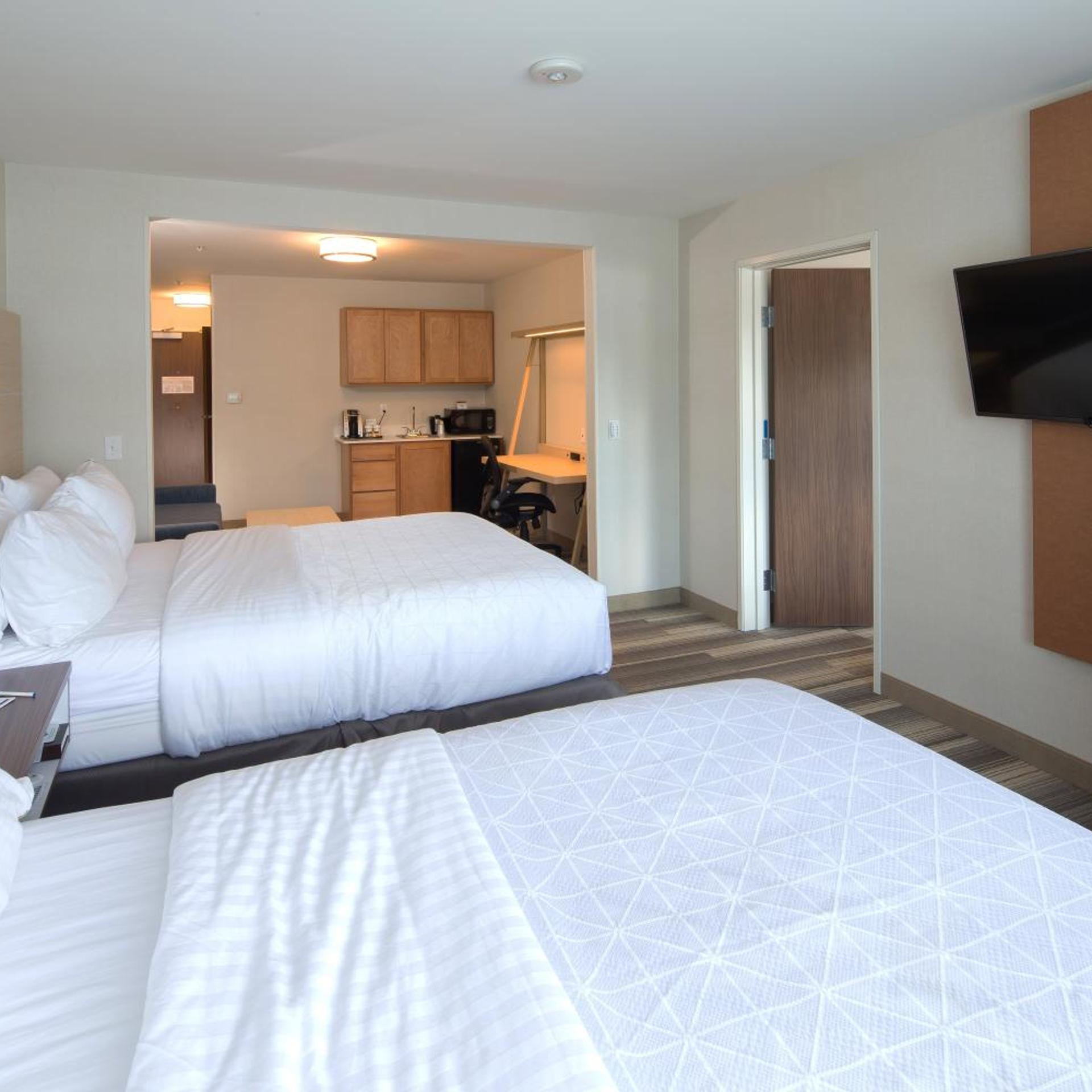 2 Bedrooms, Suite, 2 Bathrooms, Accessible
