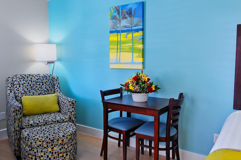 Silver Palms Inn 20/27
