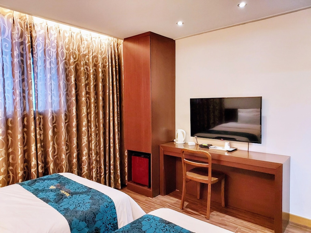 Namsan Hill Hotel 42/62