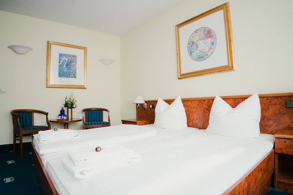 Altstadthotel St. Georg 2/23
