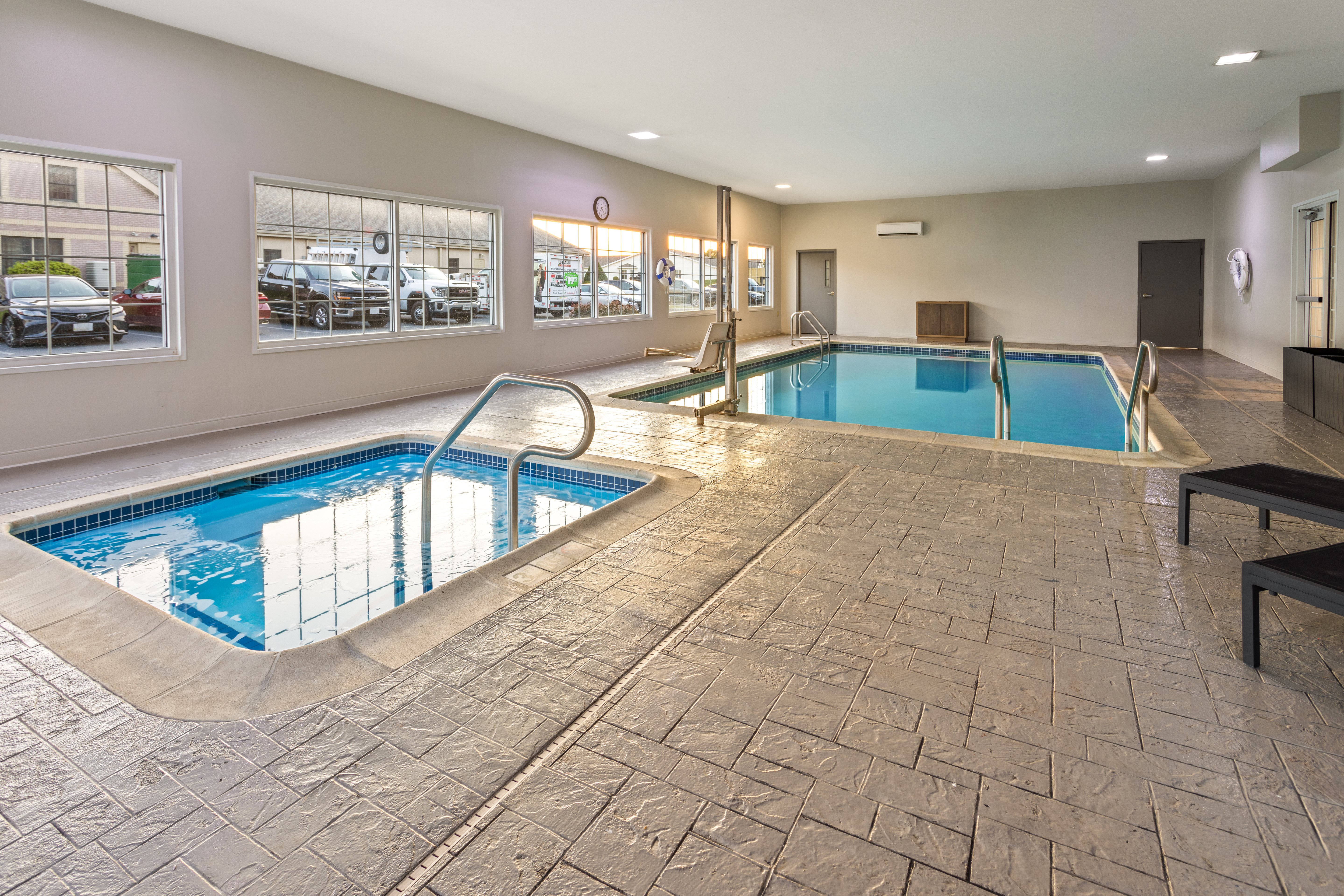 Candlewood Suites Chambersburg 25/63