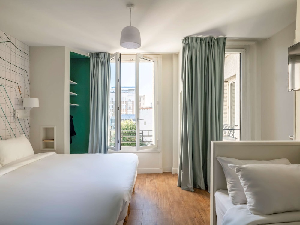 ibis Styles Asnieres Centre 27/78