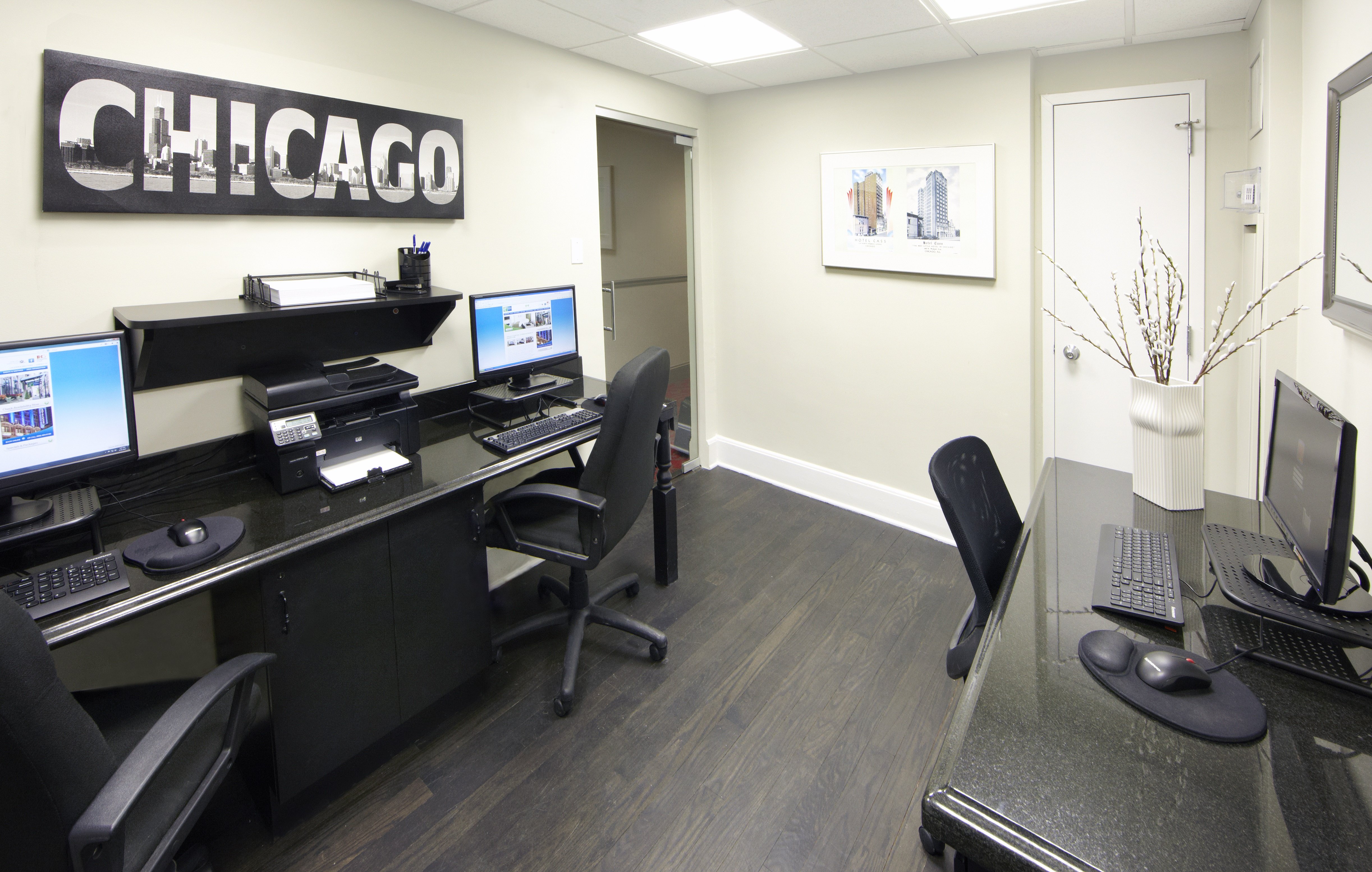 Holiday Inn Express Chicago - Magnificent Mile 33/37