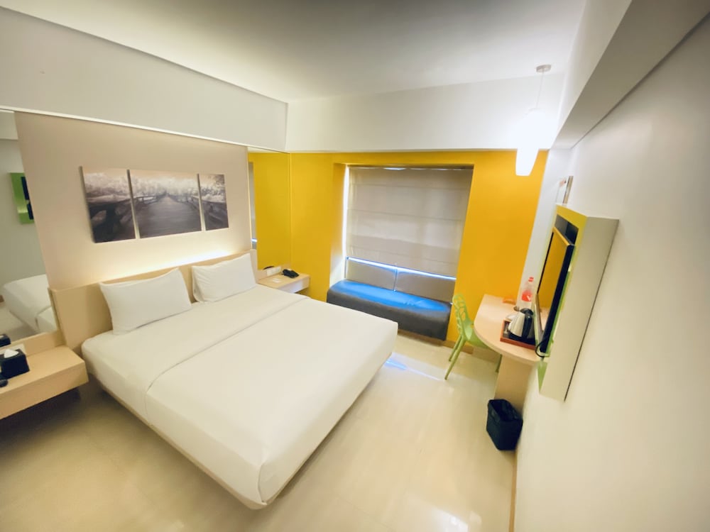 Sun Royal Hotel 12/44