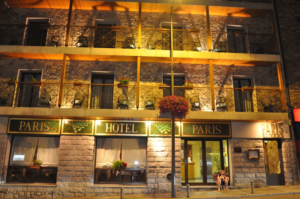 Hotel Paris 1/39