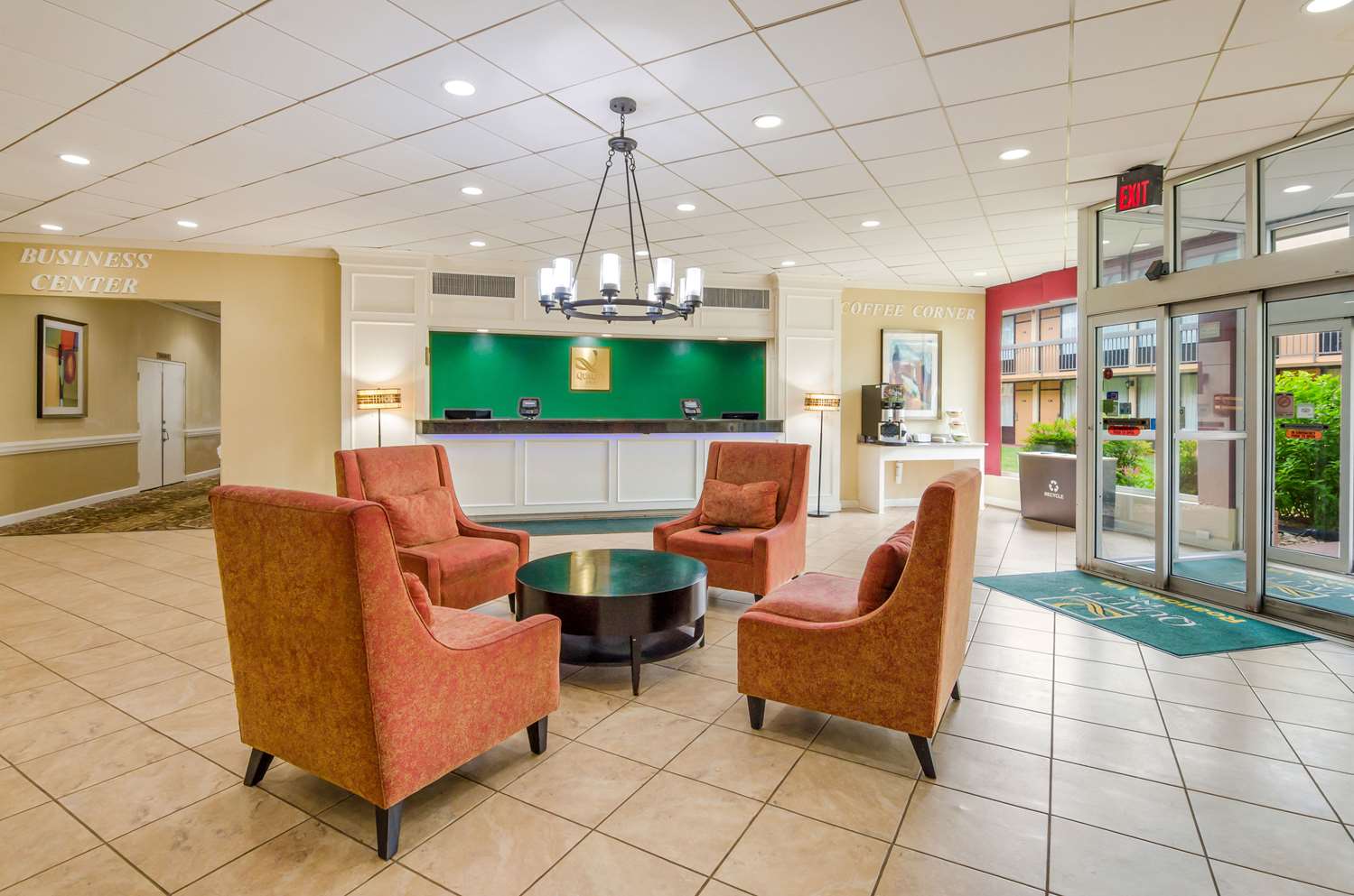 Quality Inn Roanoke Airport 6/23
