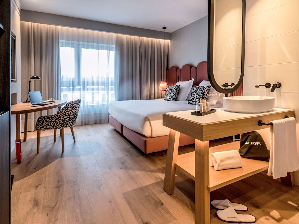 Mercure Lugo Center 11/66