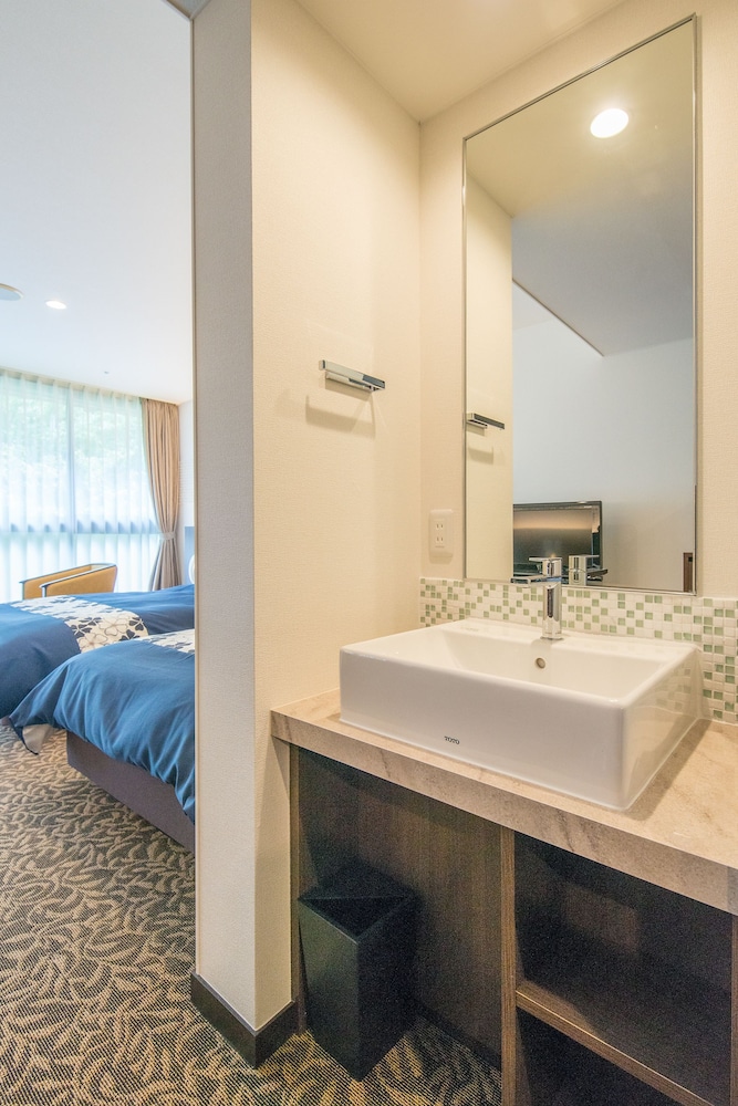 New Welcity Yugawara(Ryokan) 35/37