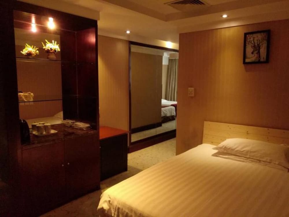 Shanghai Qidian Apartment The Bund 39/50