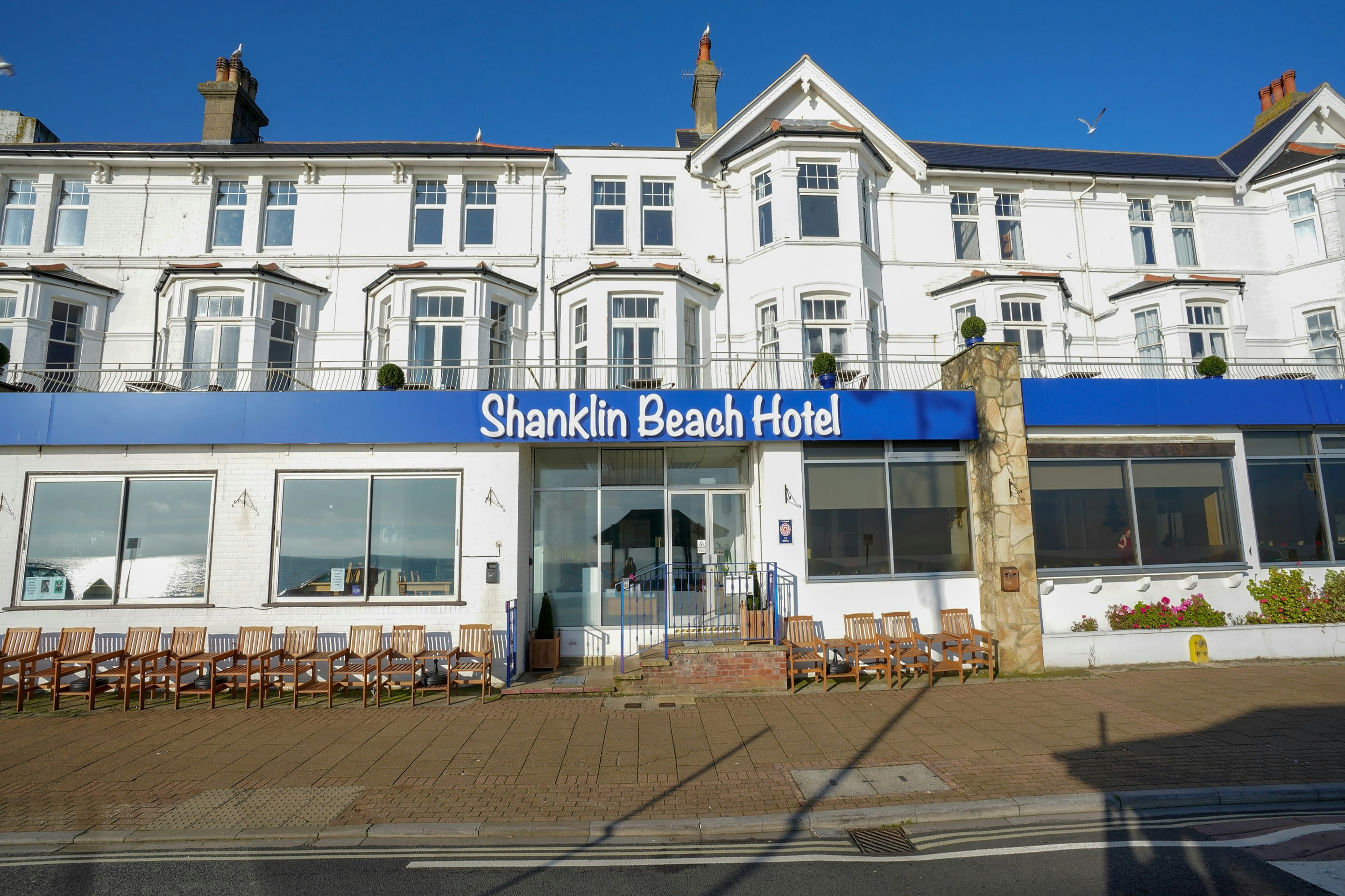 Oyo Shanklin Beach Hotel 1/10