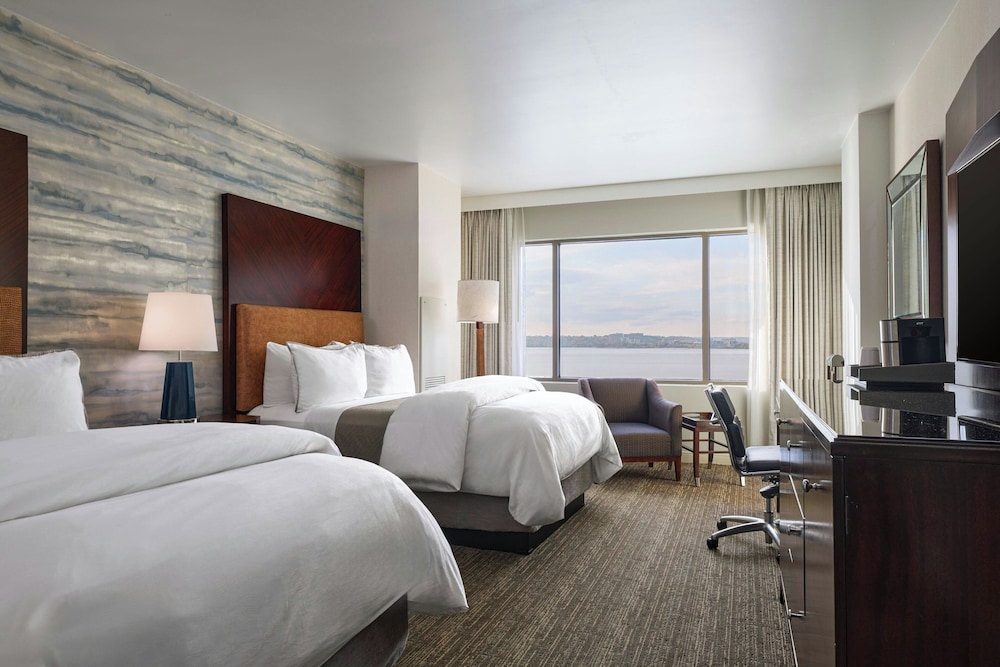 Room at The Westin Washington National Harbor, OXON HILL - MD