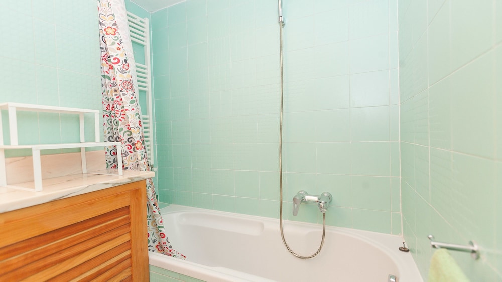 Rental In Rome Pateras Flower 16/24
