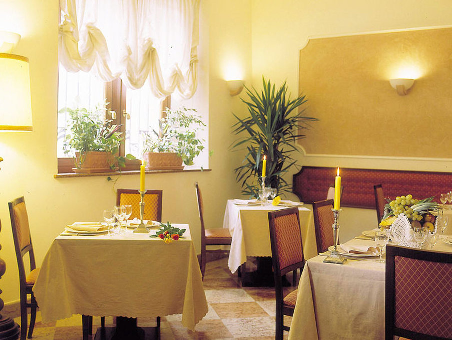 Alla Rocca Hotel 21/26