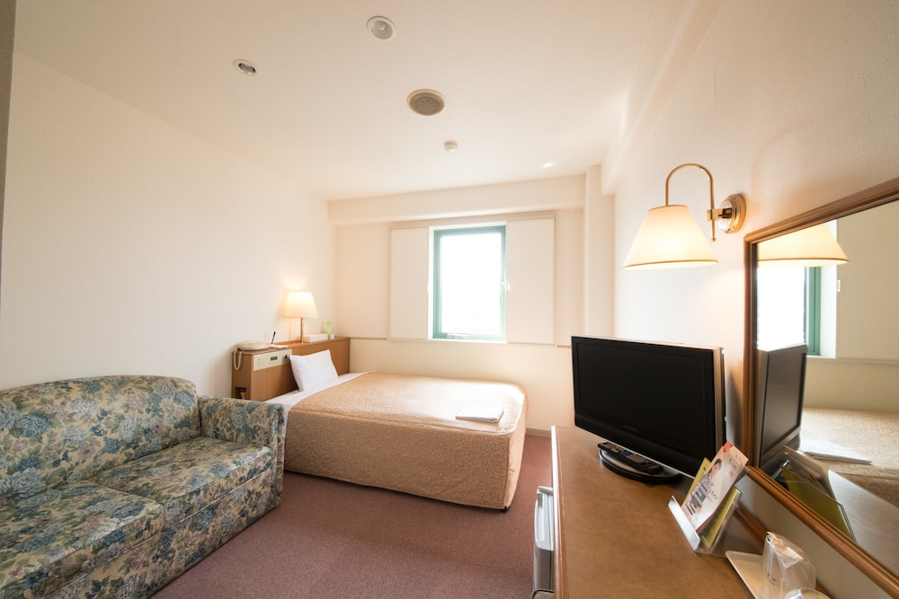 Smile Hotel Oita Hita 7/25