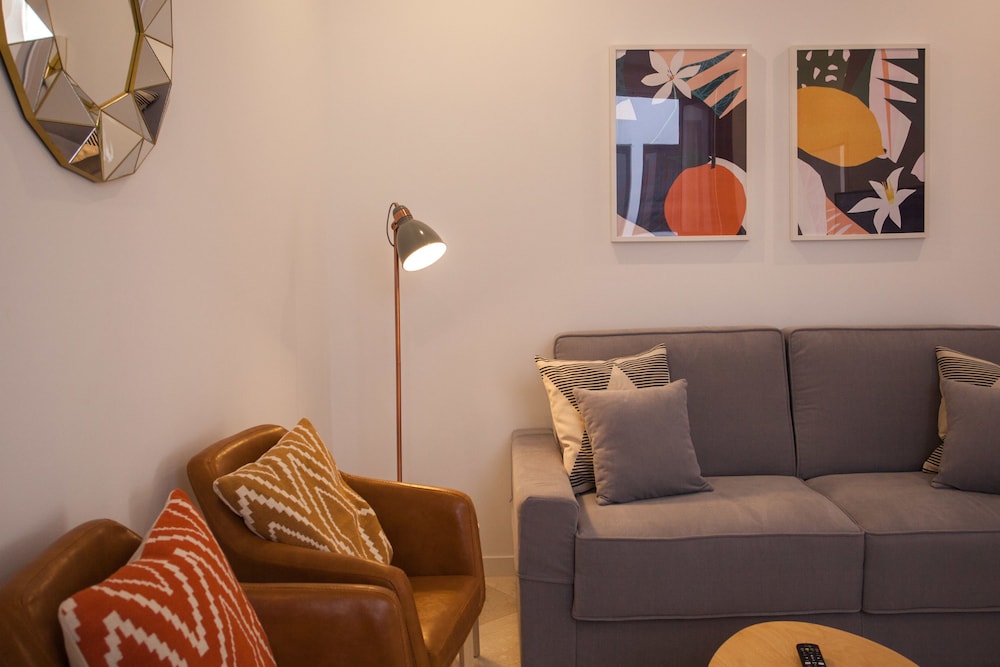 Gran Central Suites 35/50