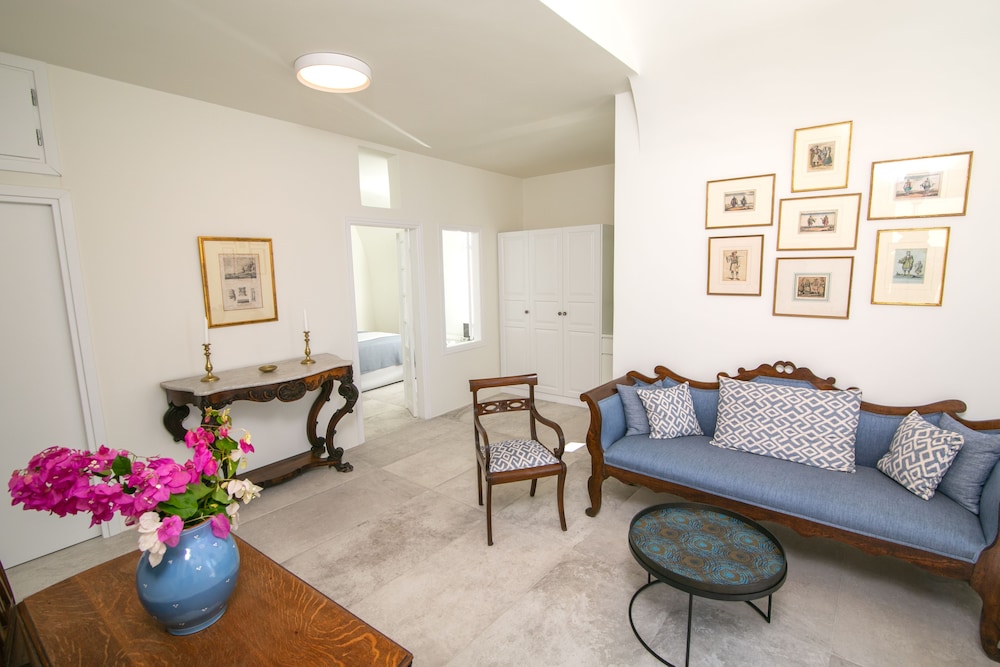 Aloia Villas 17/50