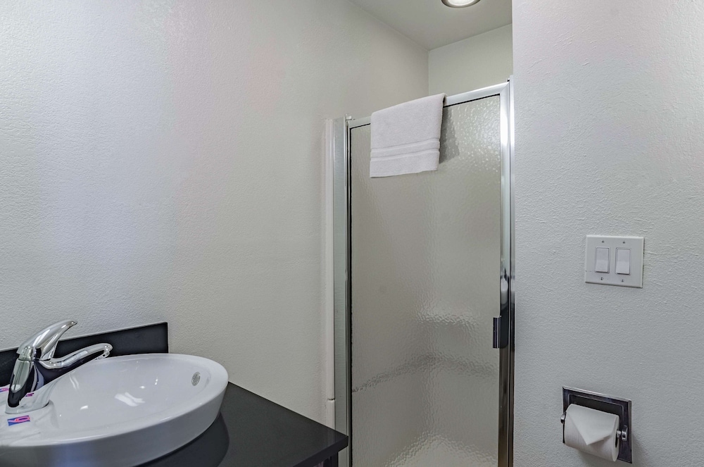 Motel6 Riverton, WY 40/43