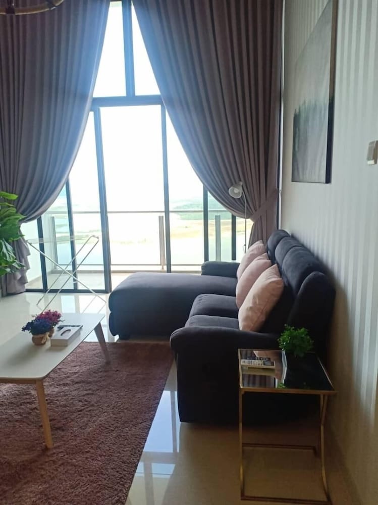 Zoom Inn Boutique Hotel 46/62