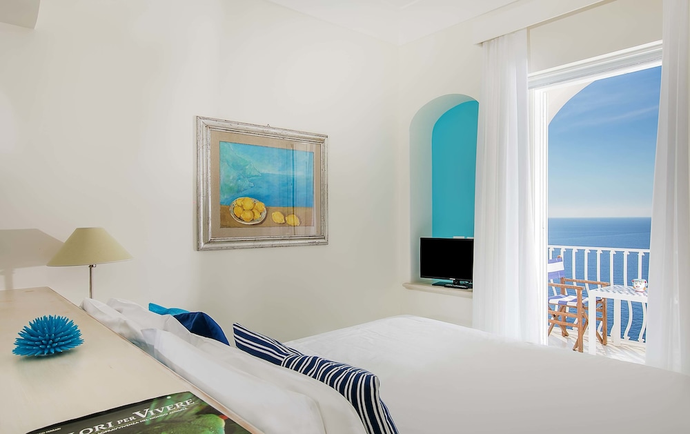 Hotel Tramonto d'Oro 35/71
