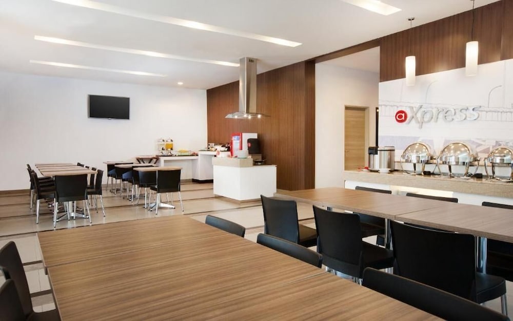 Amaris Satrio Kuningan Jakarta 34/41