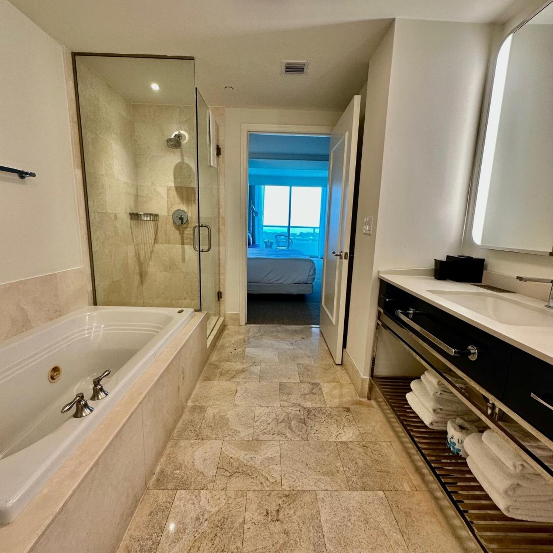 Fontainebleau Miami Beach,Tresor 37/38