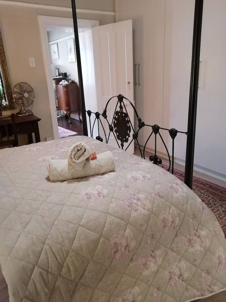 Fiore Guest Accommodation 15/50