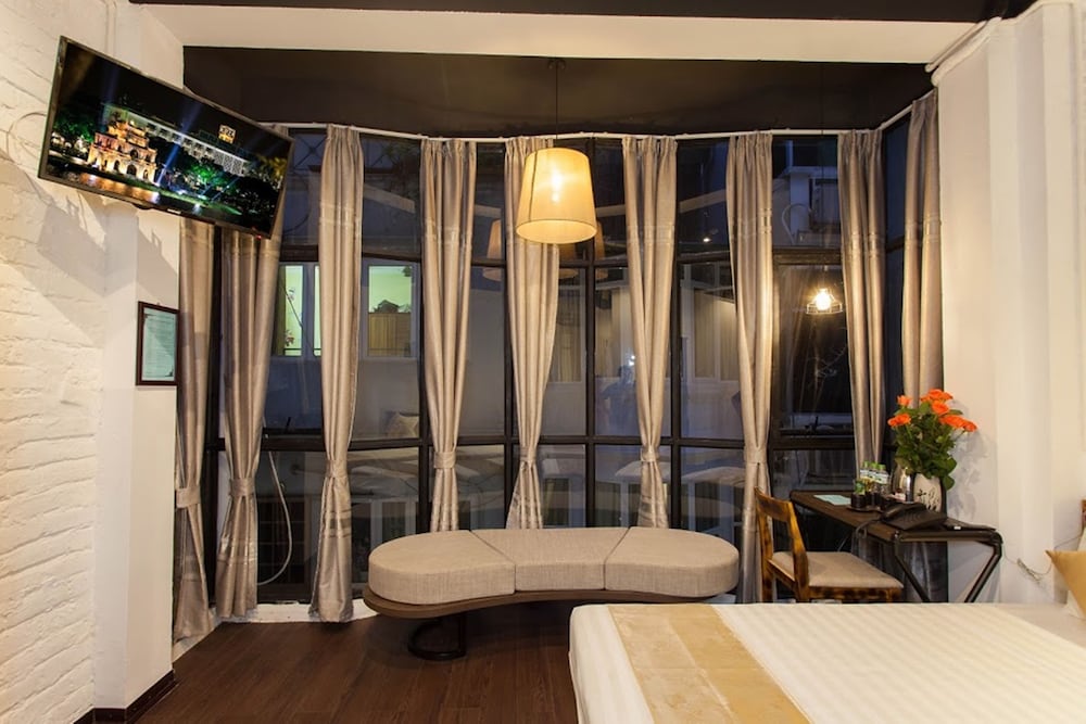 Luxury Backpackers 31/49