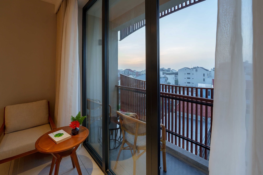Little Gem Hoi An Boutique Hotel & Spa 48/63