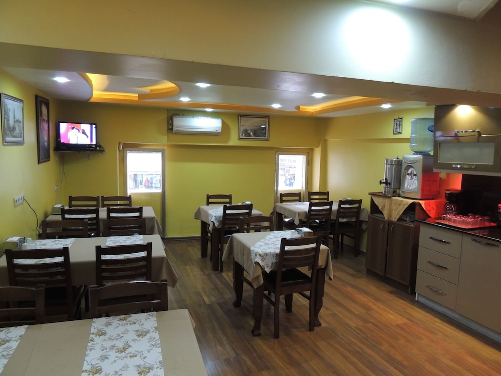Adana Saraya Hotel 30/50
