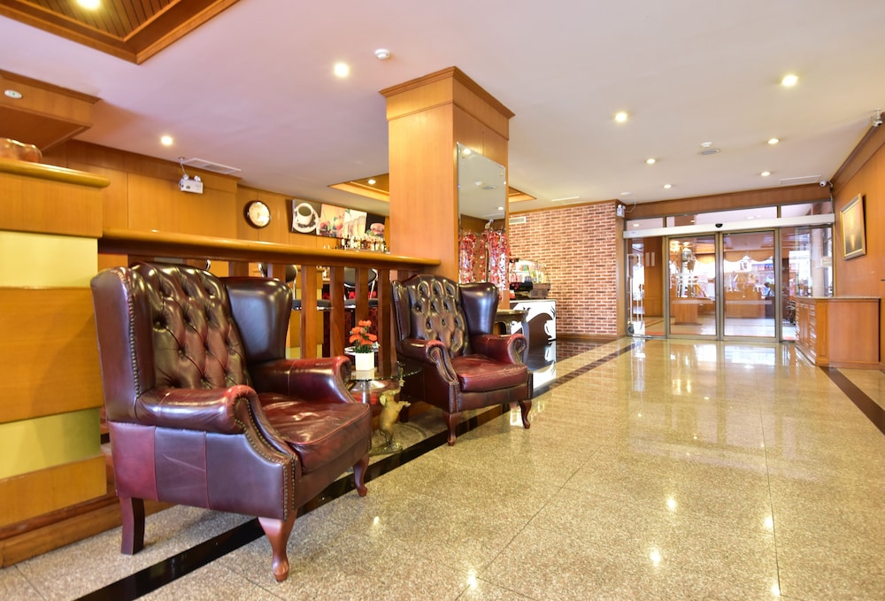 Dynasty Inn Pattaya 13/39