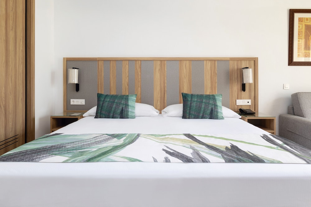 Hotel RIU Karamboa 9/50
